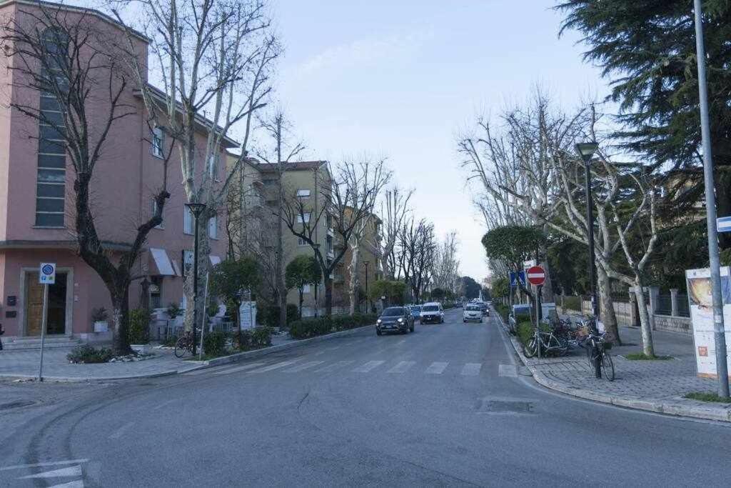 Ospitaci Appartamenti Viale Mezzetti Foligno Exterior photo